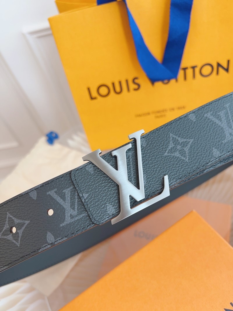 l0vis Vvtt0n belts